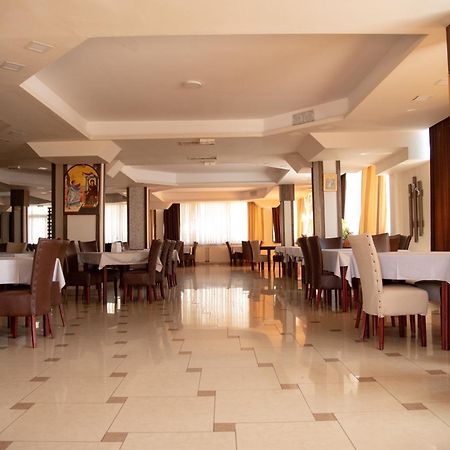 Hotel Istatov Nov Dojran Exteriör bild