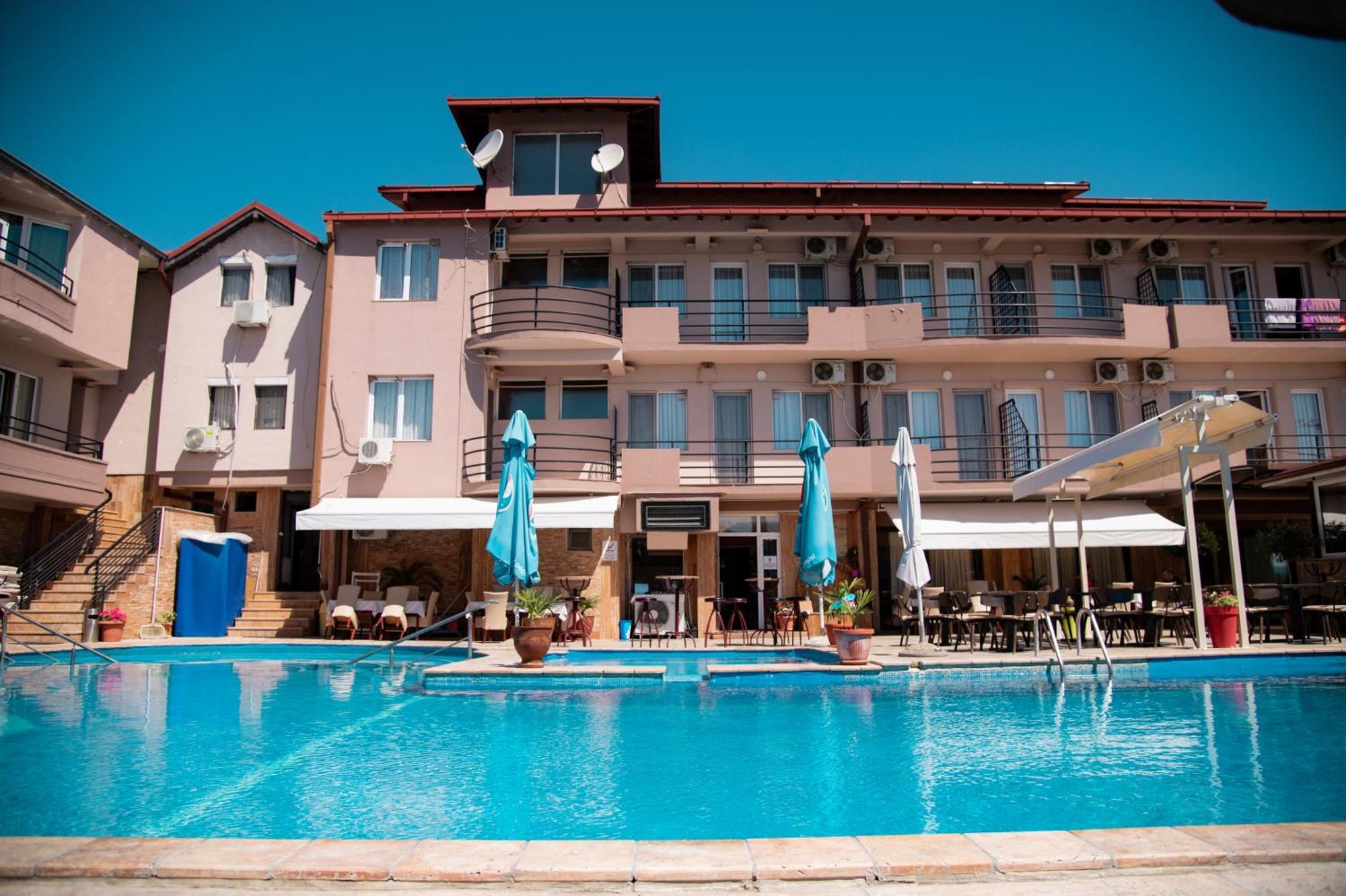 Hotel Istatov Nov Dojran Exteriör bild